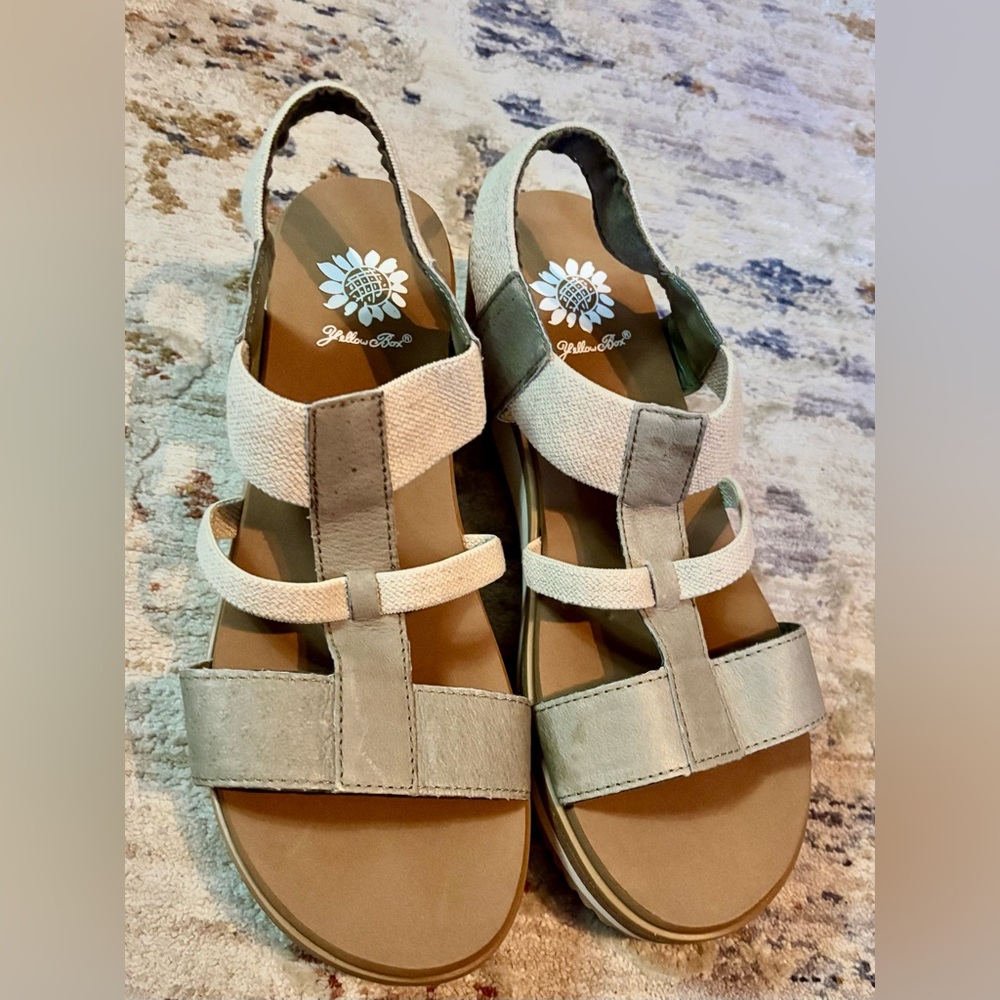 Yellow Box Olive/Crm Wedge Heels